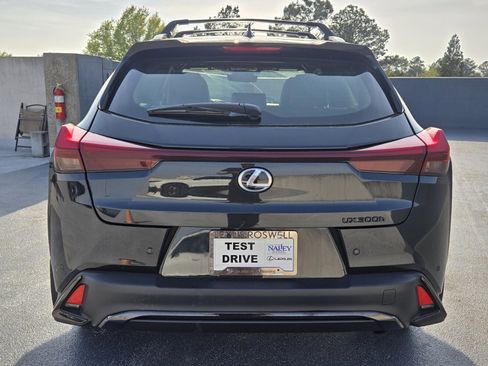New 2026 Lexus UX 300h FWD image 7