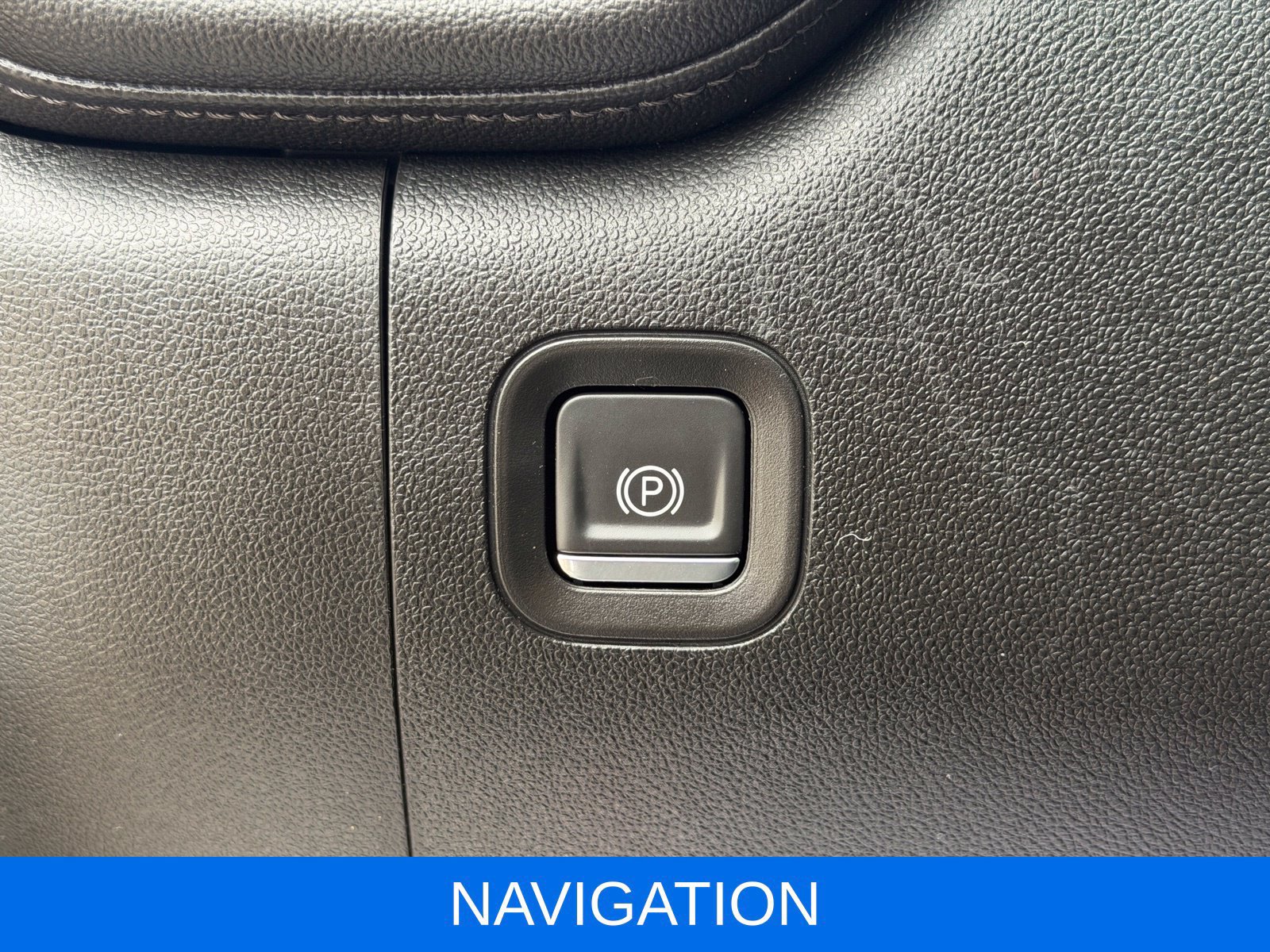 Used 2022 Chevrolet Silverado 1500 High Country w/ LPO, Dark Essentials Package AWD/4WD image 14