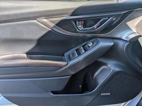 Used 2020 Subaru Crosstrek 2.0i Limited w/ Moonroof Package w/Navigation image 10