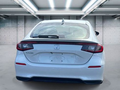 Used 2024 Honda Civic LX image 5