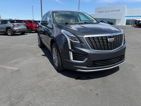 Used 2023 Cadillac XT5 Premium Luxury w/ Technology Package FWD image 1