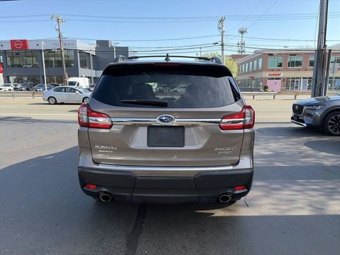 Used 2021 Subaru Ascent Limited w/ Technology Package AWD/4WD image 7