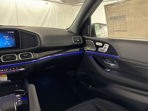 New 2026 Mercedes-Benz GLS 63 AMG 4MATIC image 28