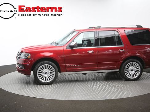Used 2016 Lincoln Navigator Reserve AWD/4WD image 62