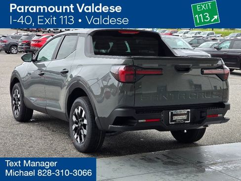 New 2026 Hyundai Santa Cruz SE image 2