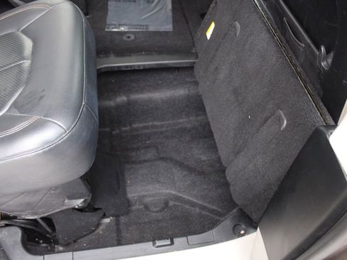 Used 2018 Chrysler Pacifica Touring-L Plus image 24