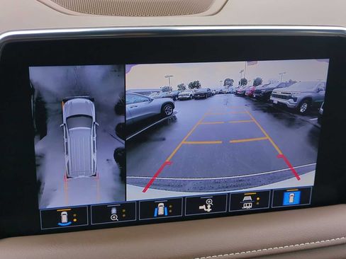 Used 2021 Chevrolet Suburban High Country image 20