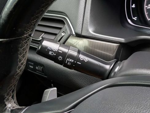 Used 2019 Honda Accord Sport image 22