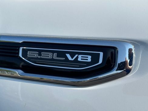 Used 2025 GMC Sierra 1500 SLT RWD image 11