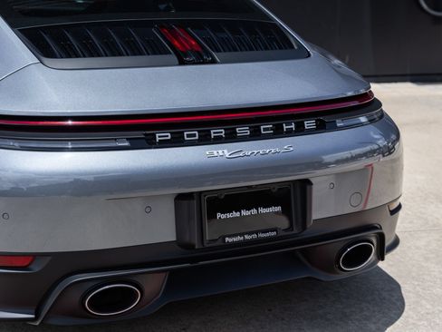 Used 2025 Porsche 911 Carrera S RWD image 14