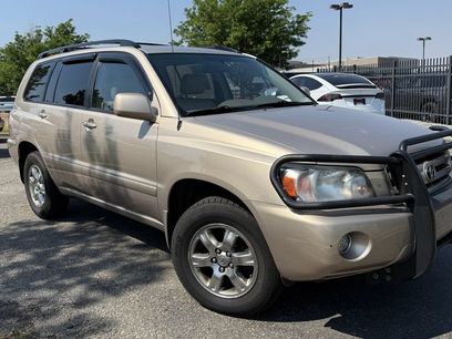Used 2006 Toyota Highlander 4WD V6 w/ 3rd Row