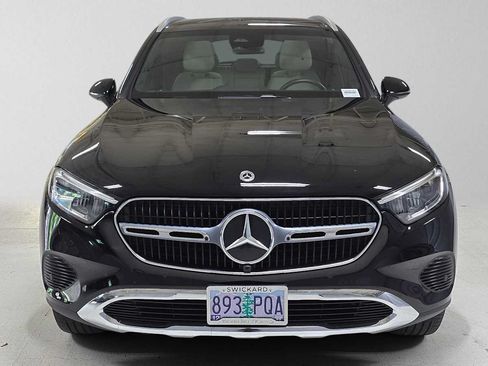 Used 2023 Mercedes-Benz GLC 300 4MATIC image 8