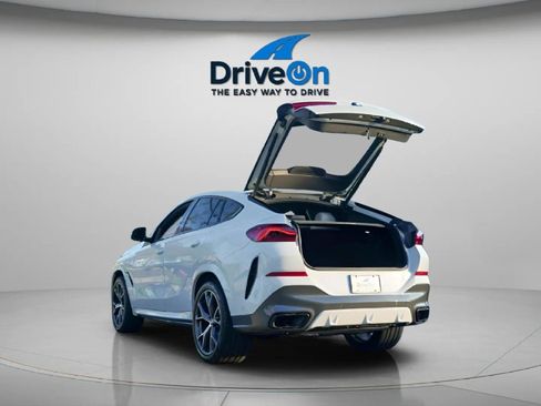 Used 2022 BMW X6 xDrive40i w/ Executive Package AWD/4WD image 7