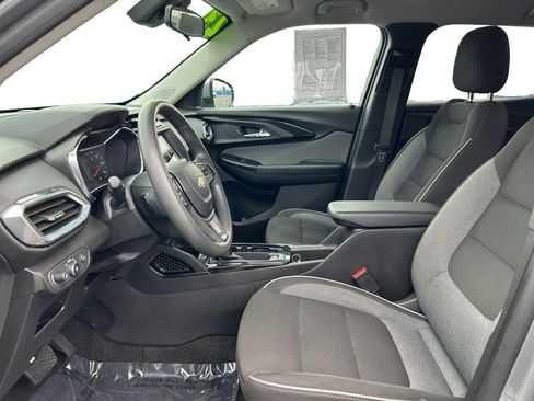 Certified 2023 Chevrolet TrailBlazer LT FWD image 10