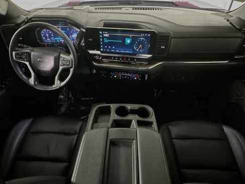 Used 2024 Chevrolet Silverado 2500 LT w/ Midnight Edition image 27