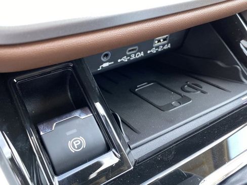 New 2025 Subaru Outback Touring w/ Tech Package 2 image 17