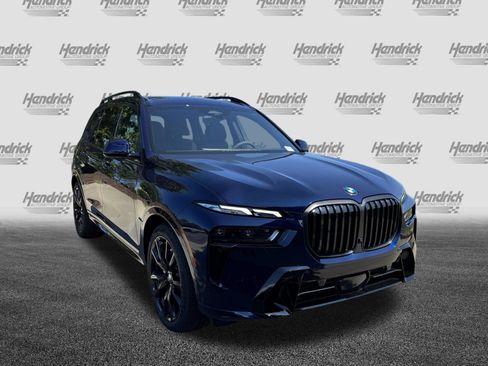 New 2027 BMW X7 xDrive40i w/ Executive Package AWD/4WD image 2