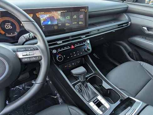 New 2025 Hyundai Tucson XRT image 12