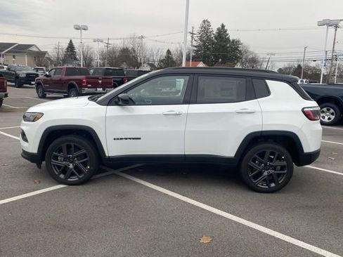 New 2026 Jeep Compass Limited AWD/4WD image 4