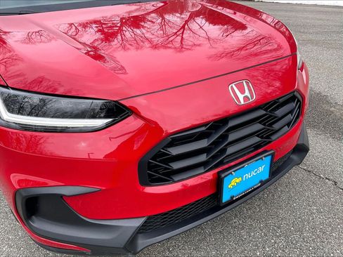 Certified 2024 Honda HR-V Sport image 30