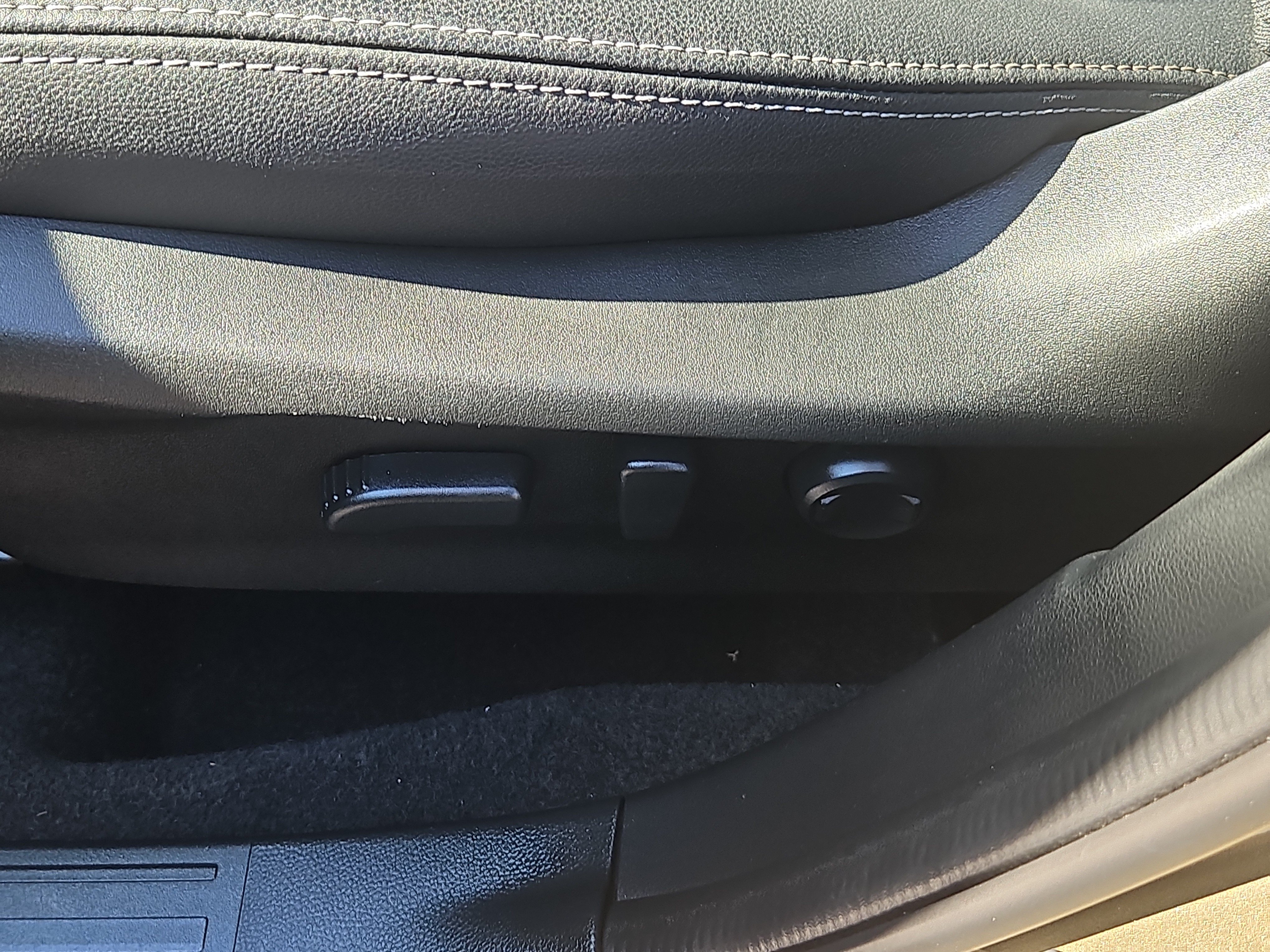 Certified 2023 Subaru Forester Premium AWD/4WD image 12