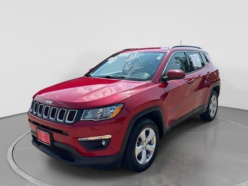 Used 2021 Jeep Compass Latitude AWD/4WD image 4