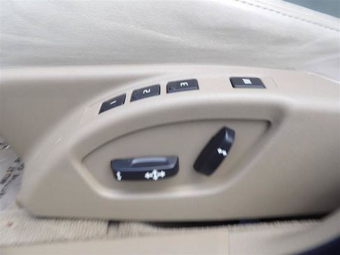 Used 2010 Volvo S80 3.2 FWD image 24