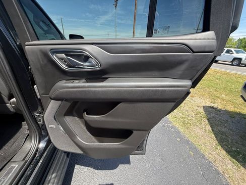 Used 2023 GMC Yukon AT4 w/ AT4 Premium Plus Package AWD/4WD image 20