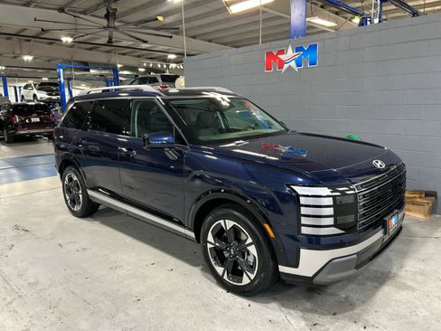 New 2026 Hyundai Palisade Limited AWD/4WD image 2