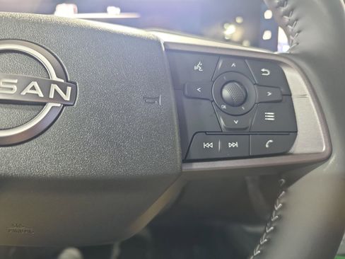 New 2026 Nissan Sentra SV w/ SV Convenience Package FWD image 17