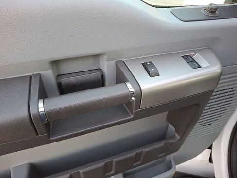 Used 2023 Ford F650 2WD Regular Cab Super Duty image 11