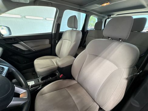 Used 2018 Subaru Forester 2.5i Premium AWD/4WD image 12