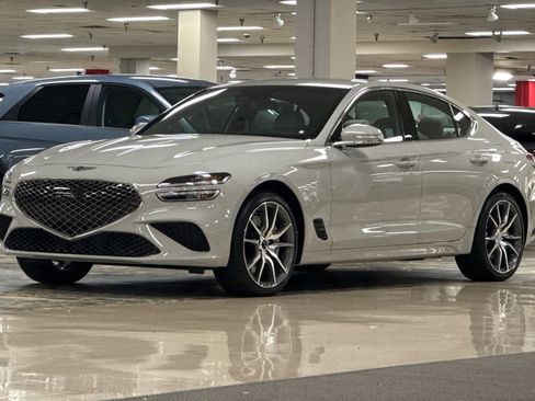 New 2026 Genesis G70 2.5T RWD image 8