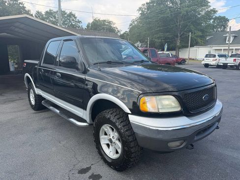 Used 2002 Ford F150 Lariat image 2