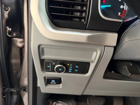 Used 2023 Ford F150 XLT RWD image 18