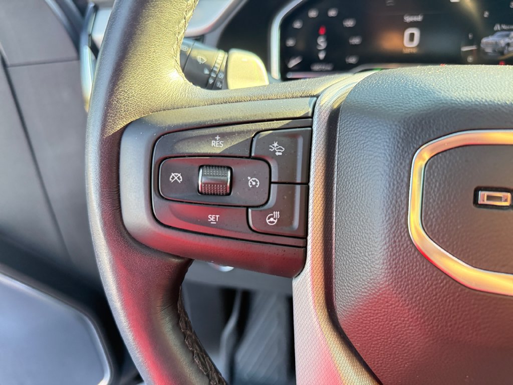 Used 2023 GMC Sierra 1500 Denali w/ Technology Package AWD/4WD image 16