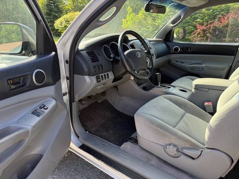 Used 2008 Toyota Tacoma 4x4 Access Cab V6 w/ SR5 Pkg #2 image 19