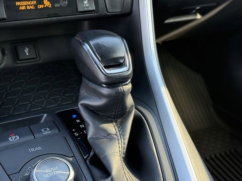 Certified 2022 Toyota RAV4 XSE image 27