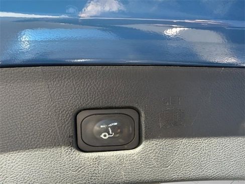 Used 2020 Ford Edge ST w/ Equipment Group 401A image 7