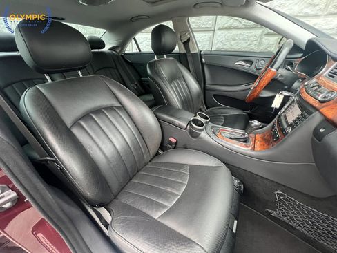Used 2006 Mercedes-Benz CLS 500 w/ AMG Sport Pkg image 42