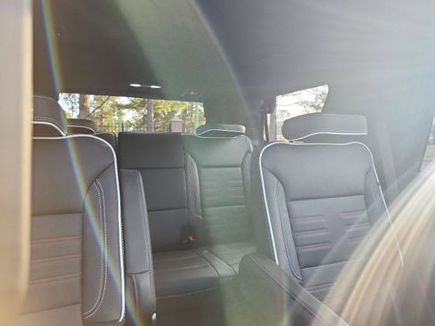 Certified 2025 GMC Yukon AT4 Ultimate w/ LPO, Floor Liner Package image 11