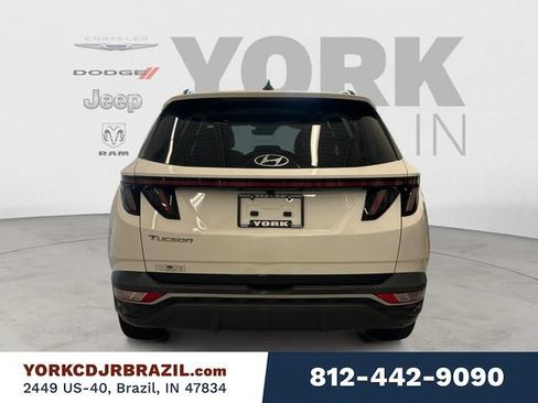 Used 2023 Hyundai Tucson SEL w/ Convenience Package FWD image 4