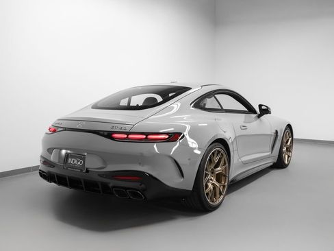 Used 2025 Mercedes-Benz AMG GT 63 image 30