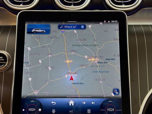 Used 2026 Mercedes-Benz GLC 300 GLC 300 image 17