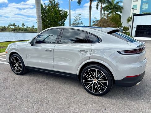 Used 2026 Porsche Cayenne Coupe AWD/4WD image 9