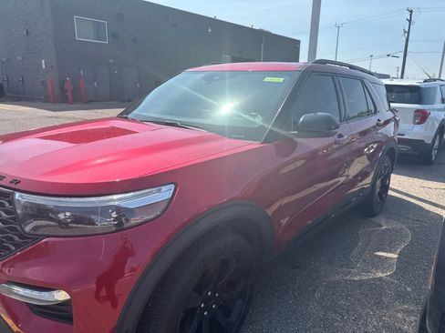 Used 2020 Ford Explorer ST w/ ST Street Pack AWD/4WD image 28