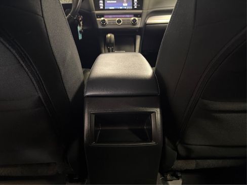 Used 2017 Subaru Outback 2.5i Premium AWD/4WD image 25