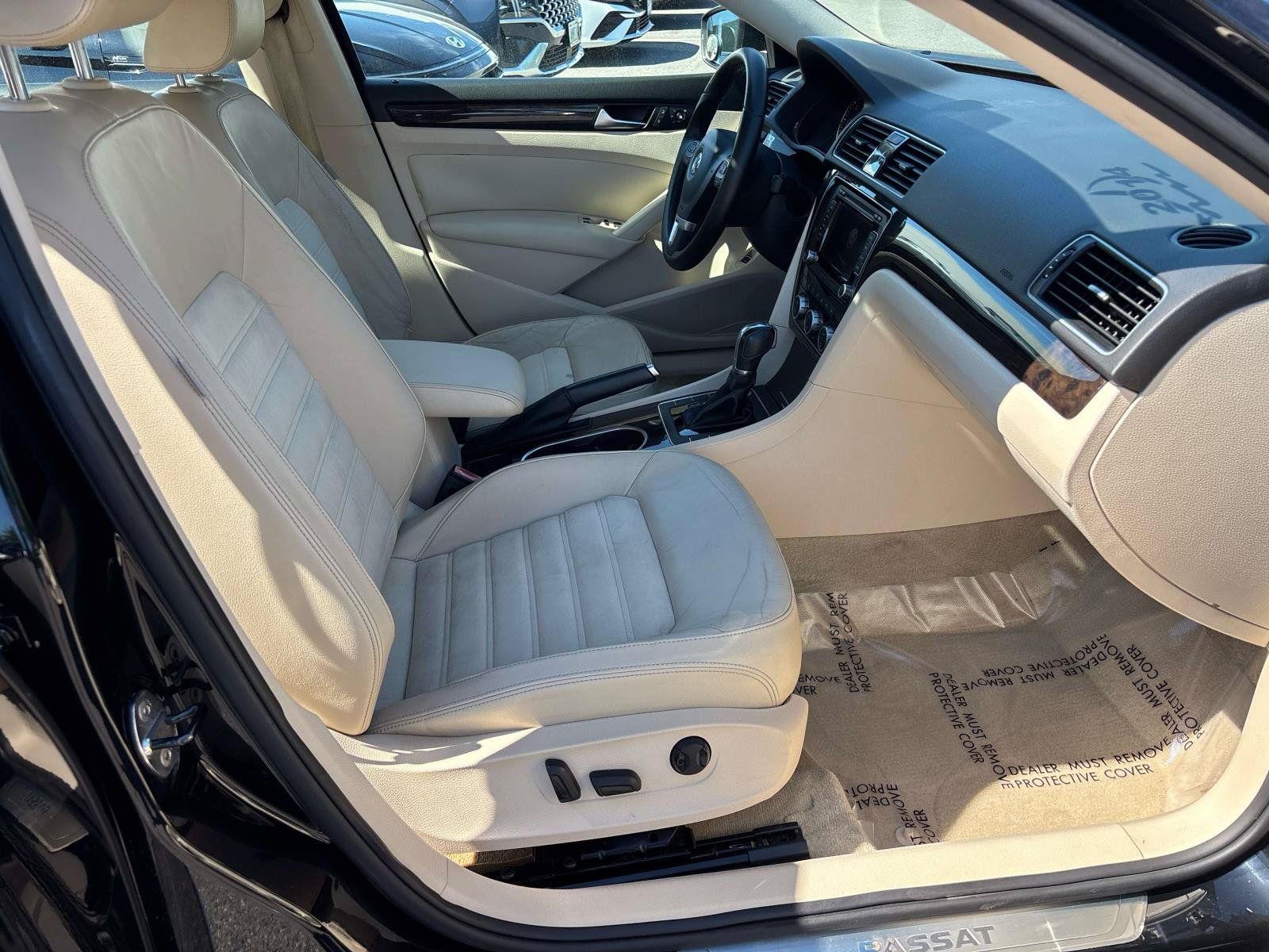 Used 2014 Volkswagen Passat TDI SEL Premium FWD image 15