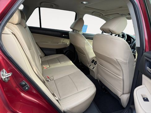 Used 2019 Subaru Outback 2.5i Limited image 18