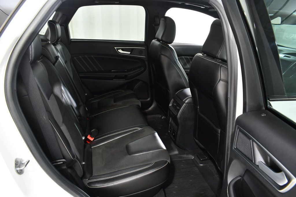 Used 2020 Ford Edge ST w/ Equipment Group 401A AWD/4WD image 19
